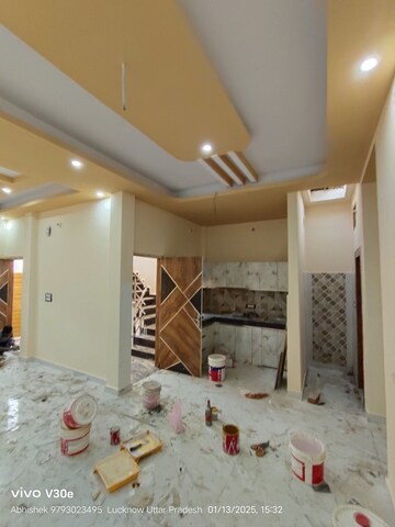 Living Room in 3 BHK Independent House at Jankipuram Extension – for Sale