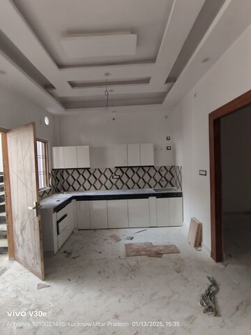 Bedroom in 3 BHK Independent House at Jankipuram Extension – for Sale