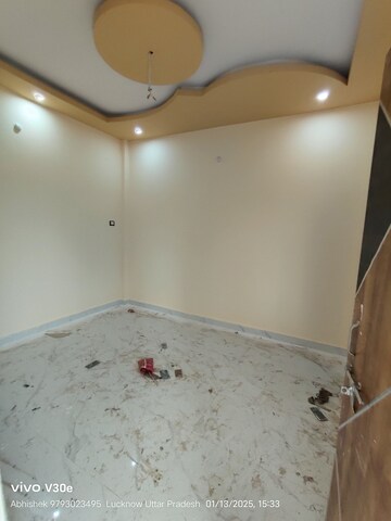 Bedroom in 3 BHK Independent House at Jankipuram Extension – for Sale