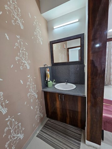 Furnished Amenities in 3 BHK Apartment at Kukatpally – for Rent