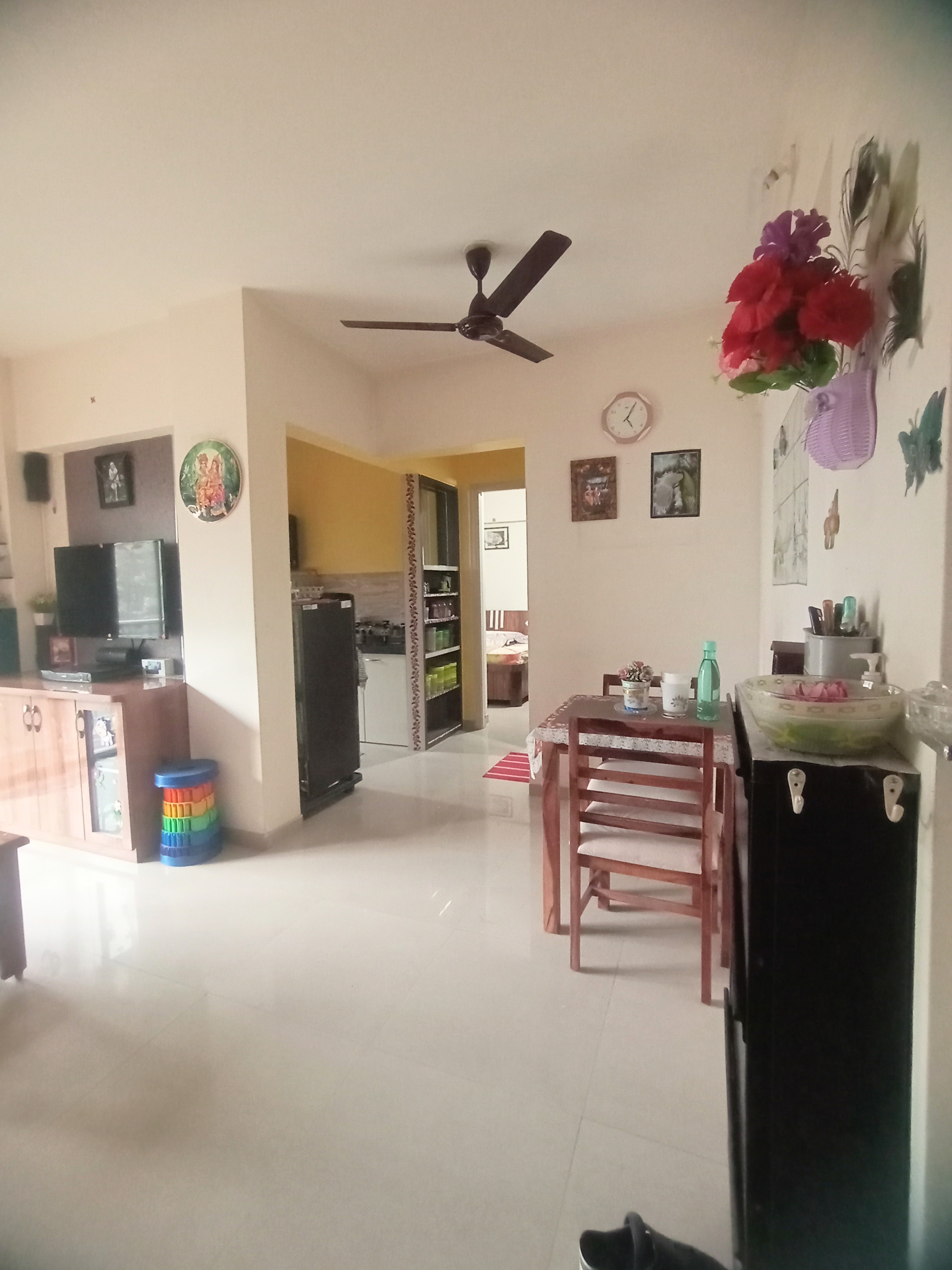 1 BHK + Study Room 630 Sq.Ft. Apartment in Sumit Greendale