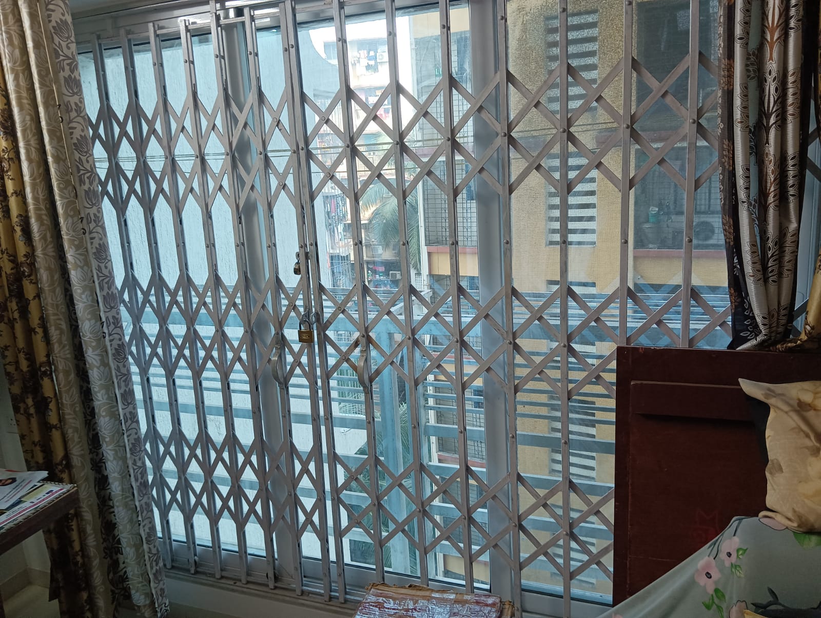 1 BHK 407 Sq.Ft. Apartment in Romell Allure