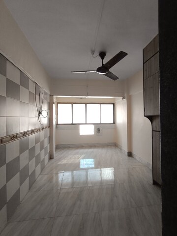 2 BHK Apartment For Resale in Goregaon West Mumbai  8149512