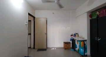 Room in 1 BHK Apartment at KM Horizon Flora, Ghodbunder Road – for Sale