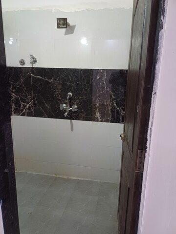 Bathroom in 1 BHK Apartment at Sector 5 Ghansoli – for Rent
