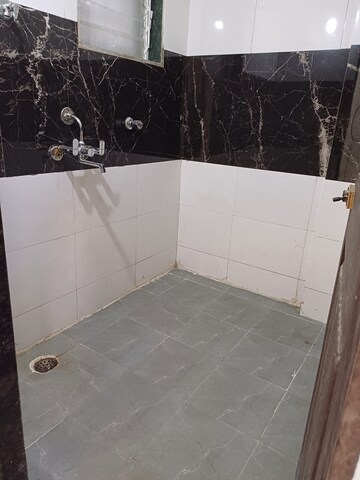 Bathroom in 1 BHK Apartment at Sector 5 Ghansoli – for Rent