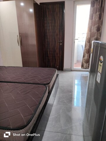 Balcony in 1 RK Builder Floor at Ansal Sushant Lok I, Sector 43 – for Rent