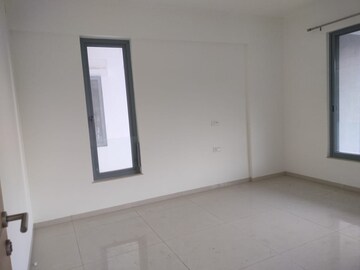 Room in 3 BHK Apartment at Kalpataru Jade Residences, Baner – for Sale