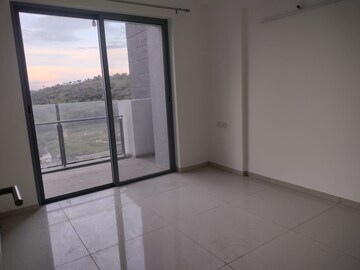 Room in 3 BHK Apartment at Kalpataru Jade Residences, Baner – for Sale