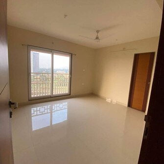 2 BHK Apartment For Resale in Paradise Sai World City Phase 2 Palaspe Phata Navi Mumbai  8149620