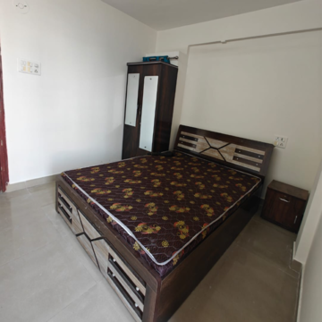 Bedroom in 1 BHK Apartment at Sanjay Park – for Rent