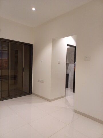 Furnished Amenities in 1 BHK Apartment at Evershine Avenue, Virar West – for Sale