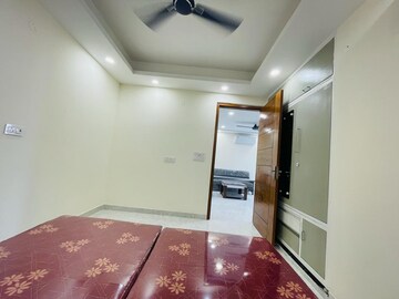Studio Builder Floor For Rent in Sector 31
