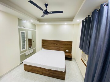 Bedroom in 2 BHK Builder Floor at Uday Arden 45, Sector 45 – for Rent