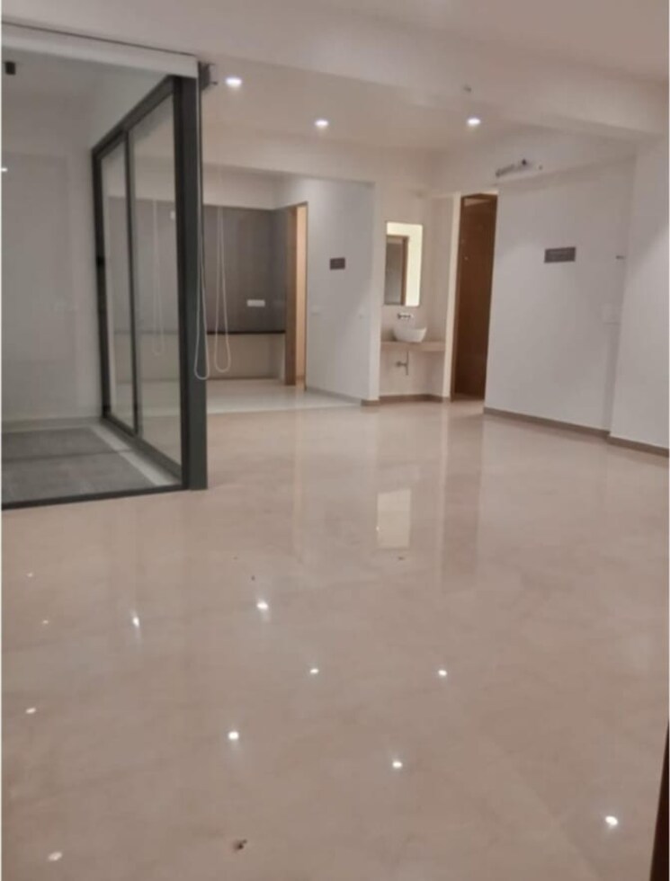 Room, sabarmati 4 Bedroom 3600 Sq.Ft. Apartment In Sabarmati Ahmedabad 8149902