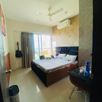 2.5 BHK Apartment For Rent in Mahagun Moderne, Sector 78