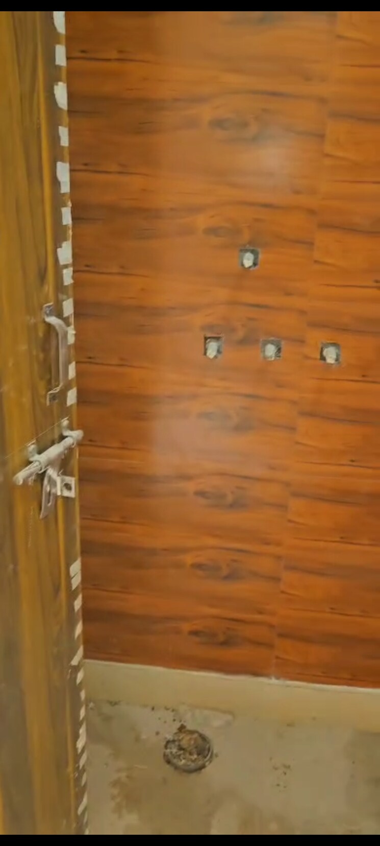 undefined, dilshad garden 2 Bedroom 900 Sq.Ft. Apartment In Dilshad Garden Delhi 8149915