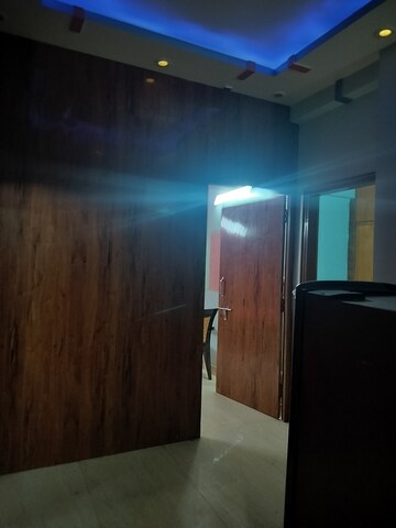 Room in 3 BHK Independent House at RWA Apartments Sector 71, Sector 71 – for Rent