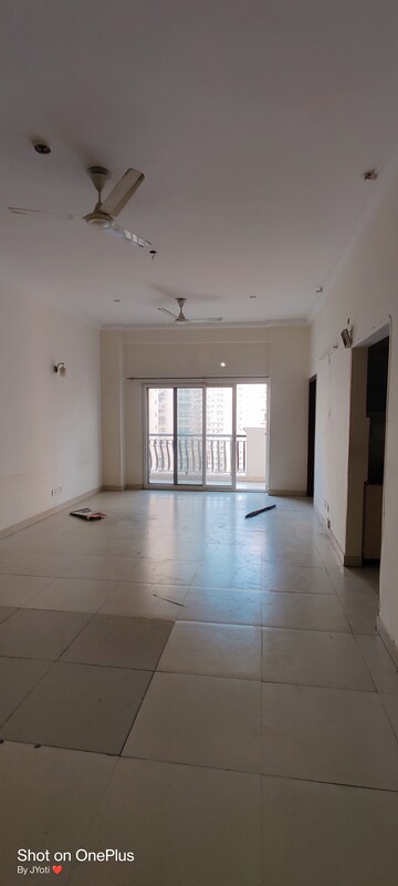 3 BHK Apartment For Rent in Sunshine Helios Sector 78 Noida  8149918