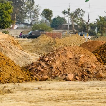 Plot Area in  Plot at Gosainganj – for Sale