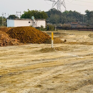 Plot Area in  Plot at Gosainganj – for Sale