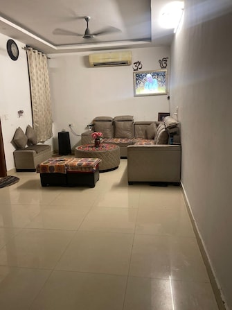 2 BHK Apartment For Rent in Gaur City 2 - 14th Avenue Sector 16c Greater Noida Greater Noida  8149977