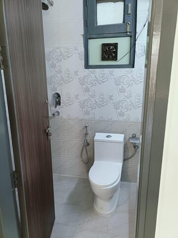 Bathroom in 4 BHK Builder Floor at Sector 57 – for Rent