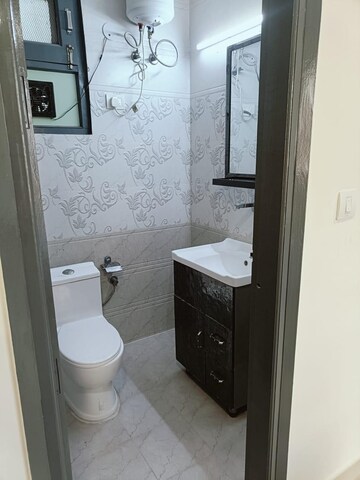Bathroom in 4 BHK Builder Floor at Sector 57 – for Rent