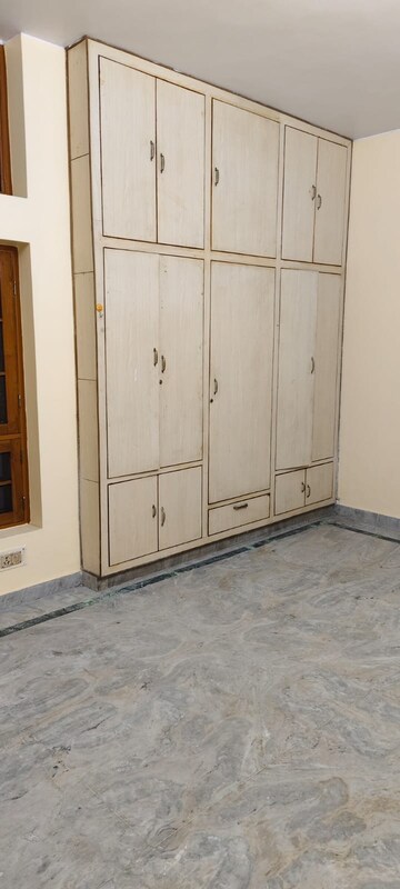 2 BHK Independent House For Rent in Gomti Nagar