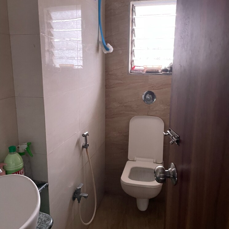 Bathroom, wadegati-krupa-chs 1 RK 350 Sq.Ft. Apartment In Sai Nagar Mumbai 8150026