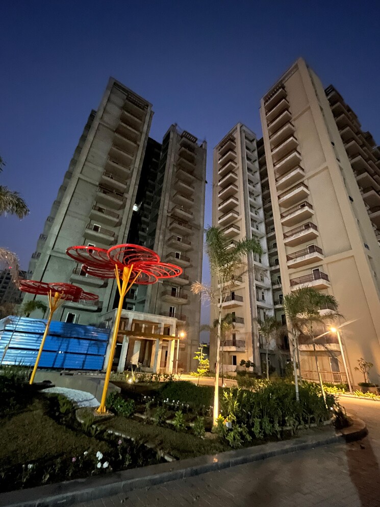 Exterior View, silverglades-the-melia 3 Bedroom 1845 Sq.Ft. Apartment In Sohna Sector 35 Gurgaon 8150057