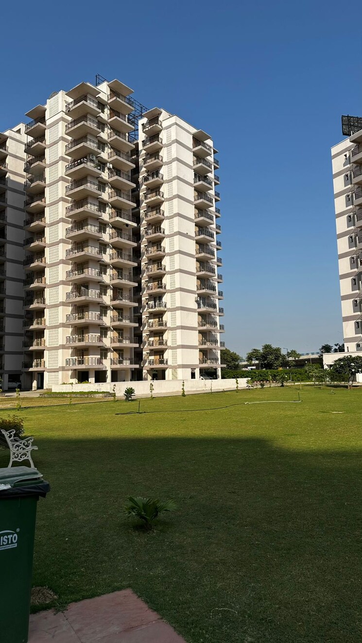 Exterior View, cosmos-express-99 3 Bedroom 1550 Sq.Ft. Apartment In Sector 99 Gurgaon 8150070