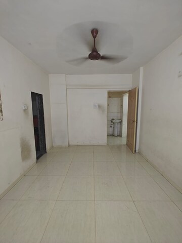 Room in 2 BHK Apartment at Safal Residency, Nerul – for Sale