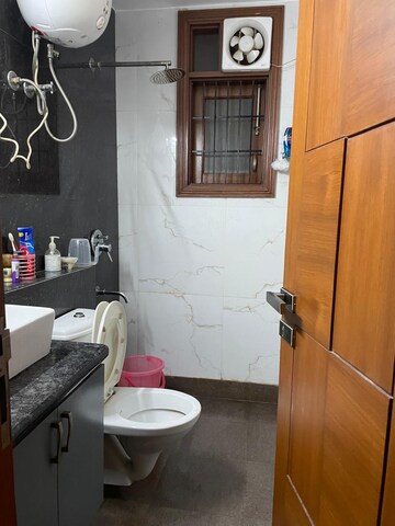 Master Bedroom in 3 BHK Builder Floor at Chittaranjan Park – for Sale