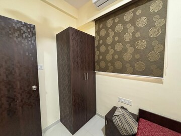 Room in  Pg at Goregaon West – for Rent