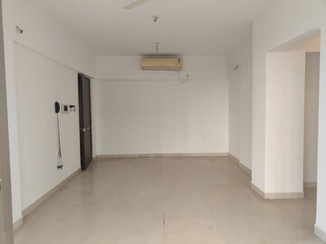 Room in 2 BHK Apartment at Lodha Splendora, Ghodbunder Road – for Sale