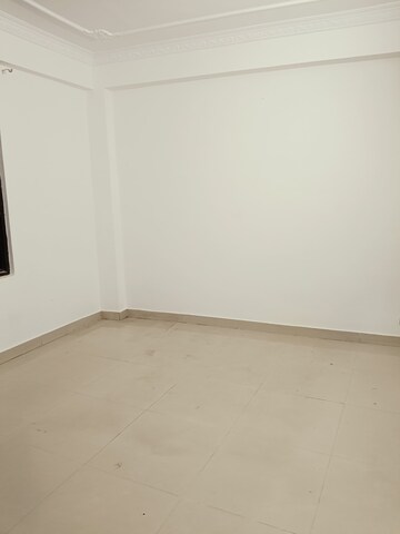 Room in 2 BHK Builder Floor at Rabindra Palli – for Rent