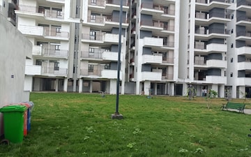 Plot For Sale in Sector 16a