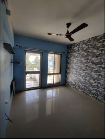 Room in 2 BHK Apartment at Dhanori – for Rent