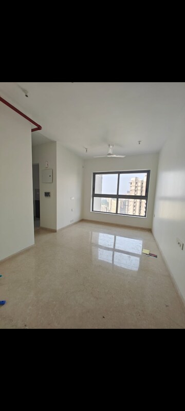Room in 2 BHK Apartment at Raymond Ten X Vibes, J K Gram – for Rent
