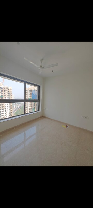 Room in 2 BHK Apartment at Raymond Ten X Vibes, J K Gram – for Rent