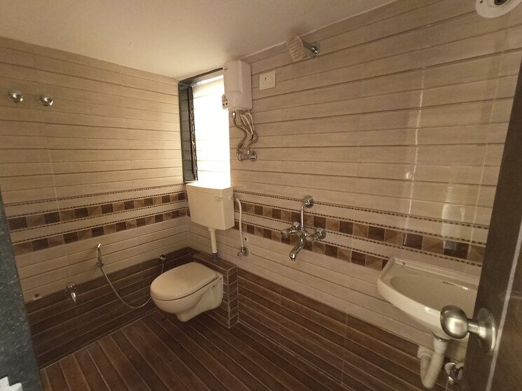 Bathroom, sun-heights 2 Bedroom 579 Sq.Ft. Apartment In Virar West Palghar 8150145