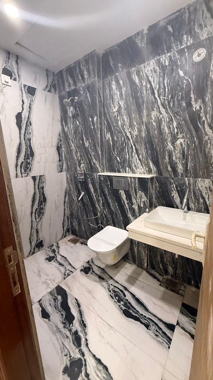 Balcony, gulshan-gc-centrum 3 Bedroom 1600 Sq.Ft. Apartment In Ahinsa Khand 2 Ghaziabad 8150165