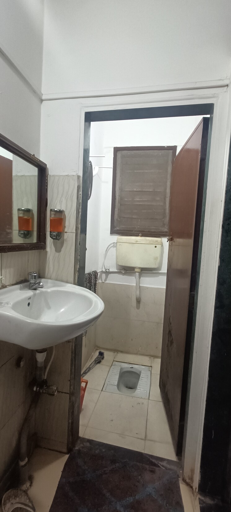 Bathroom, kaveri-chs-santacruz 1 Bedroom 550 Sq.Ft. Apartment In Santacruz East Mumbai 8150172