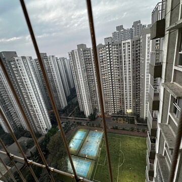 2 BHK Apartment – Exterior View View at Lodha Amara Tower 6 and 22, Sandoz Baug - for Sale