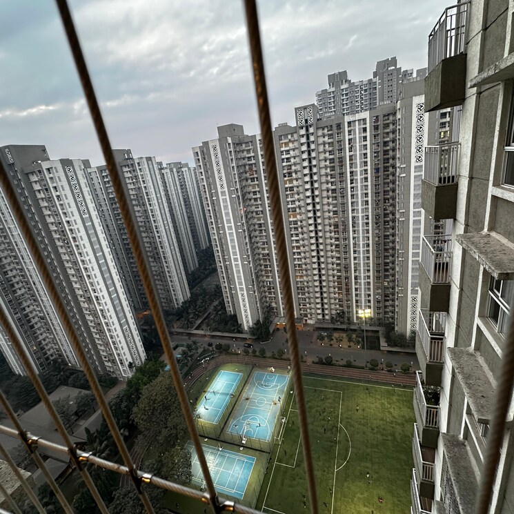 Exterior View, lodha-amara-tower-6-and-22 2 Bedroom 735 Sq.Ft. Apartment In Sandoz Baug Thane 8150182