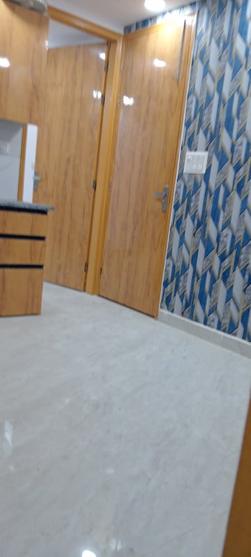 1 BHK Builder Floor For Rent in Govindpuri