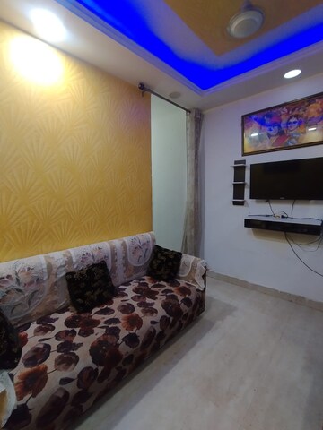 Parking in 3 BHK Builder Floor at Govindpuri – for Sale