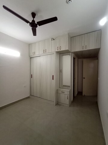 Room in 2 BHK Apartment at Zara Rossa, Sector 112 – for Rent