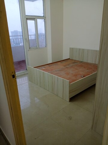 Room in 2 BHK Apartment at Zara Rossa, Sector 112 – for Rent